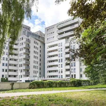 Warta Park - Basen Pool - Sauna - Ac Klimatyzacja - Cost Free Parking - Pelikan - 24h Check In * Poznań